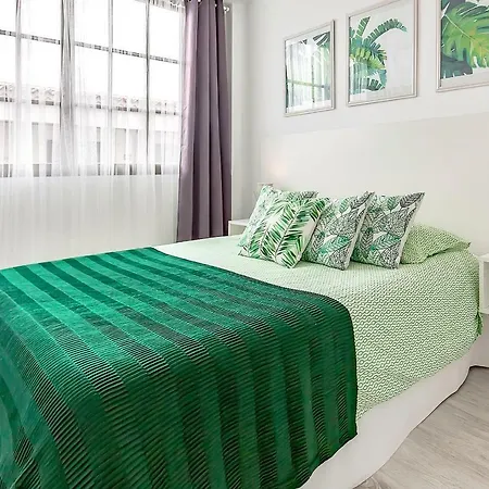 Coral In Los Cristianos * لوس كريستيانوس